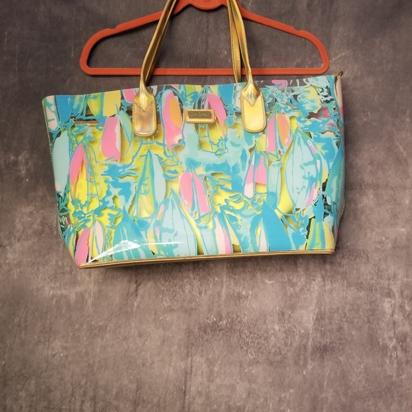 Lilly Pulitzer Handbags - 🍍 Final drop 🍍 lilly Pulitzer bag